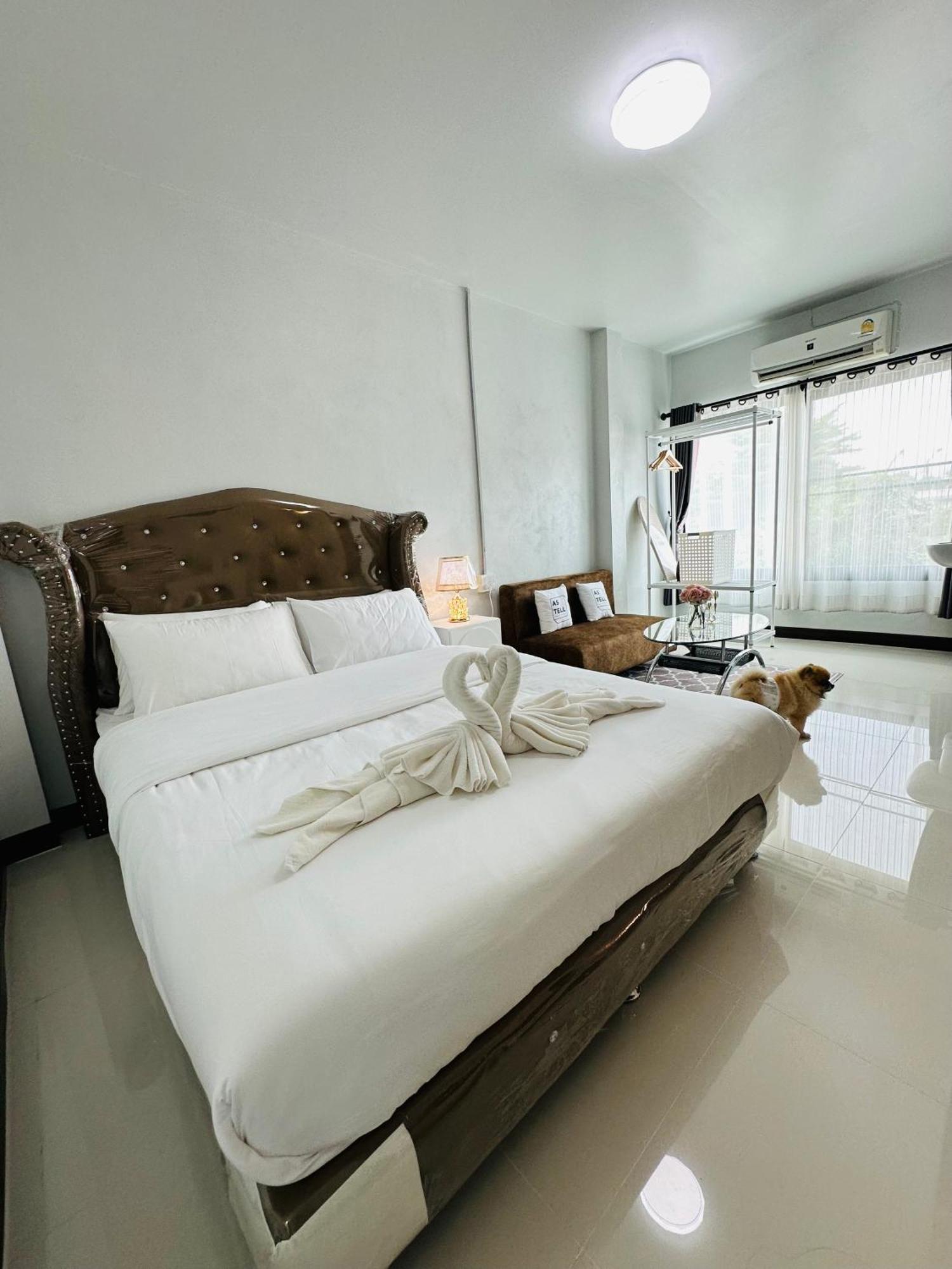 Service Apartment Lampang Room202 ใจกลางเมืองใกล้กาดกองต้า Esterno foto